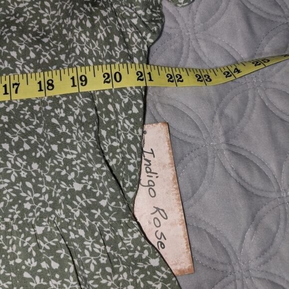 Indigo Rose 2X Green Floral Dress With Button Front & Short Sleeves - Picture 7 of 7